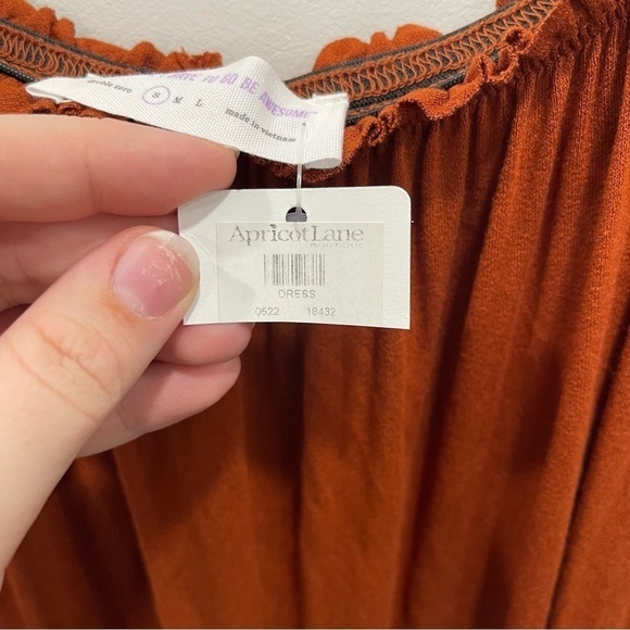 Apricot Lane Boutique Ruffle Hem High Lo Dress in Rust Small - Picture 7 of 9